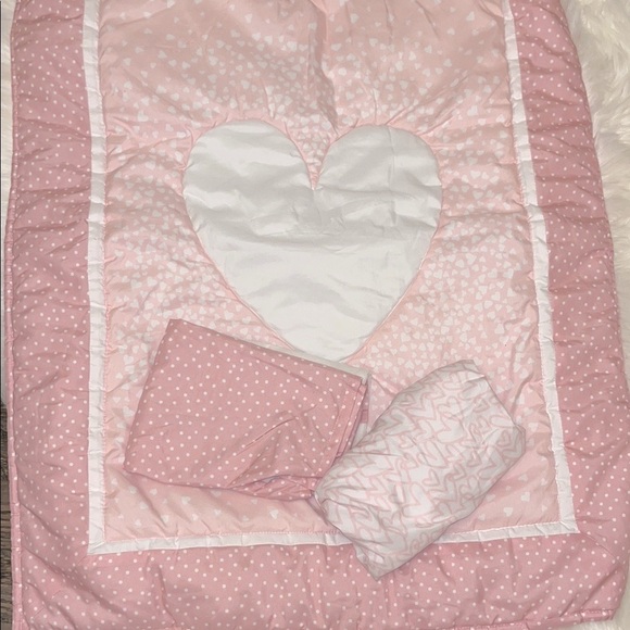 Pink and White Heart Bedding Set - Picture 1 of 2